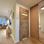 Apartament Boho - 10 Min To Old Town Gdansk,pkp & Shopping Mall *